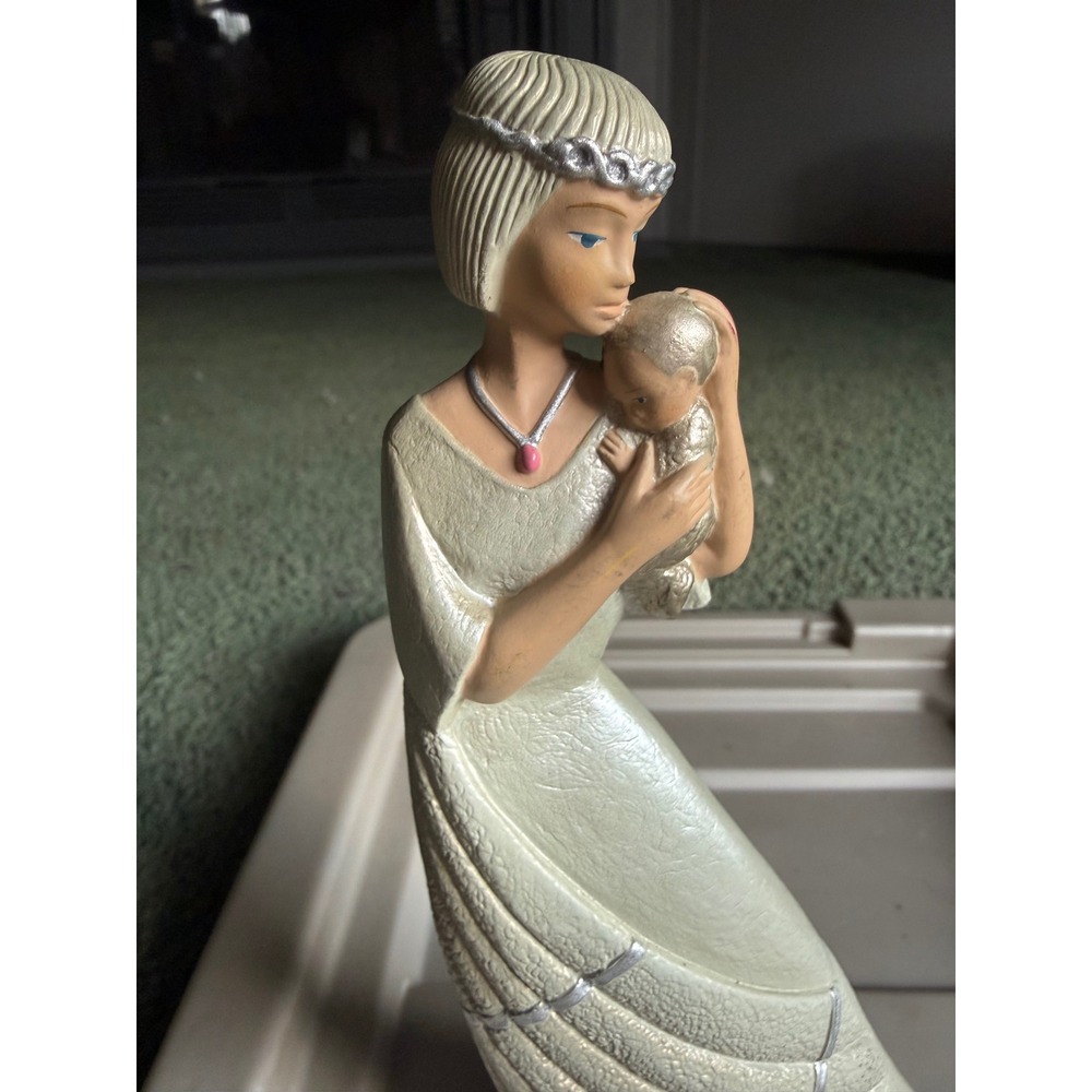 1995 Enesco Ivory Princess‎ Mother Holding Baby Figurine Parastone - Picture 5 of 5